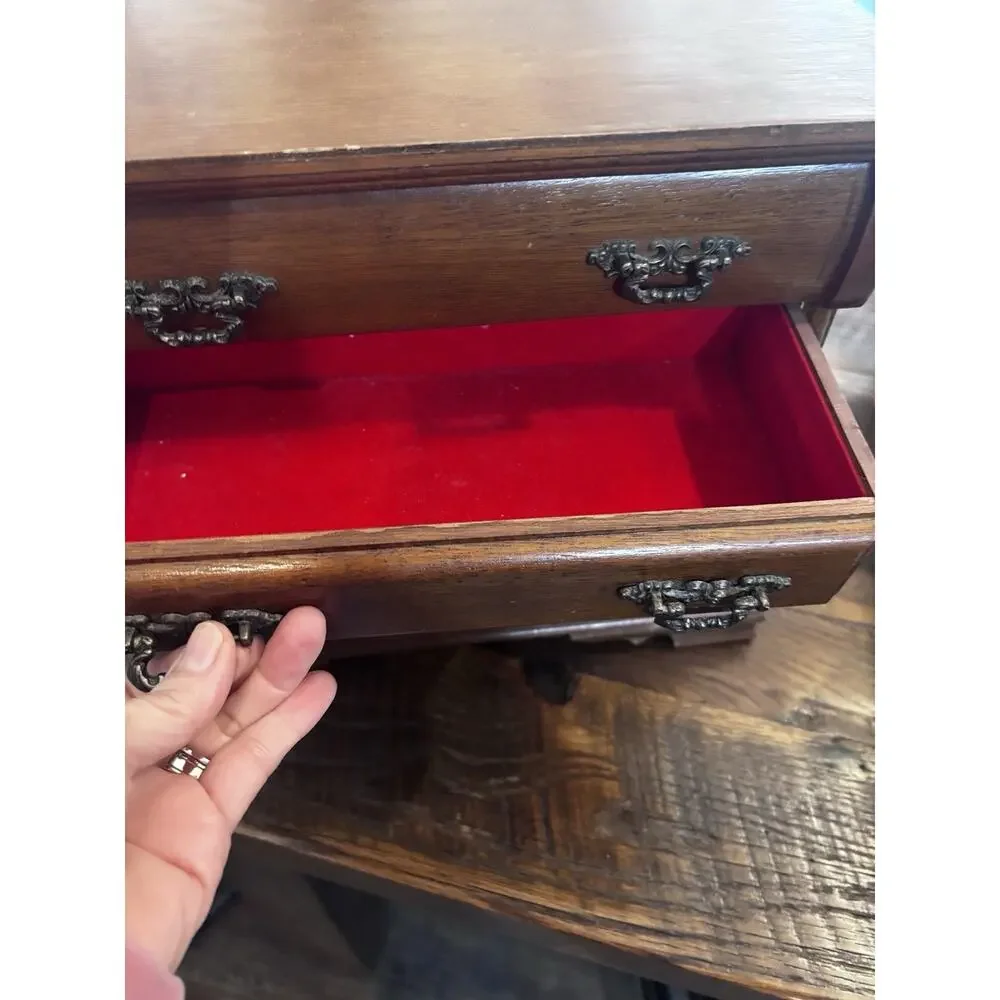 Vintage MCM Musical Jewelry Box 11